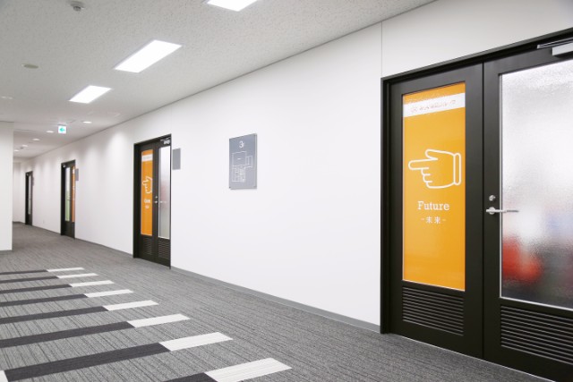 ★オフィスは明るくて綺麗です★