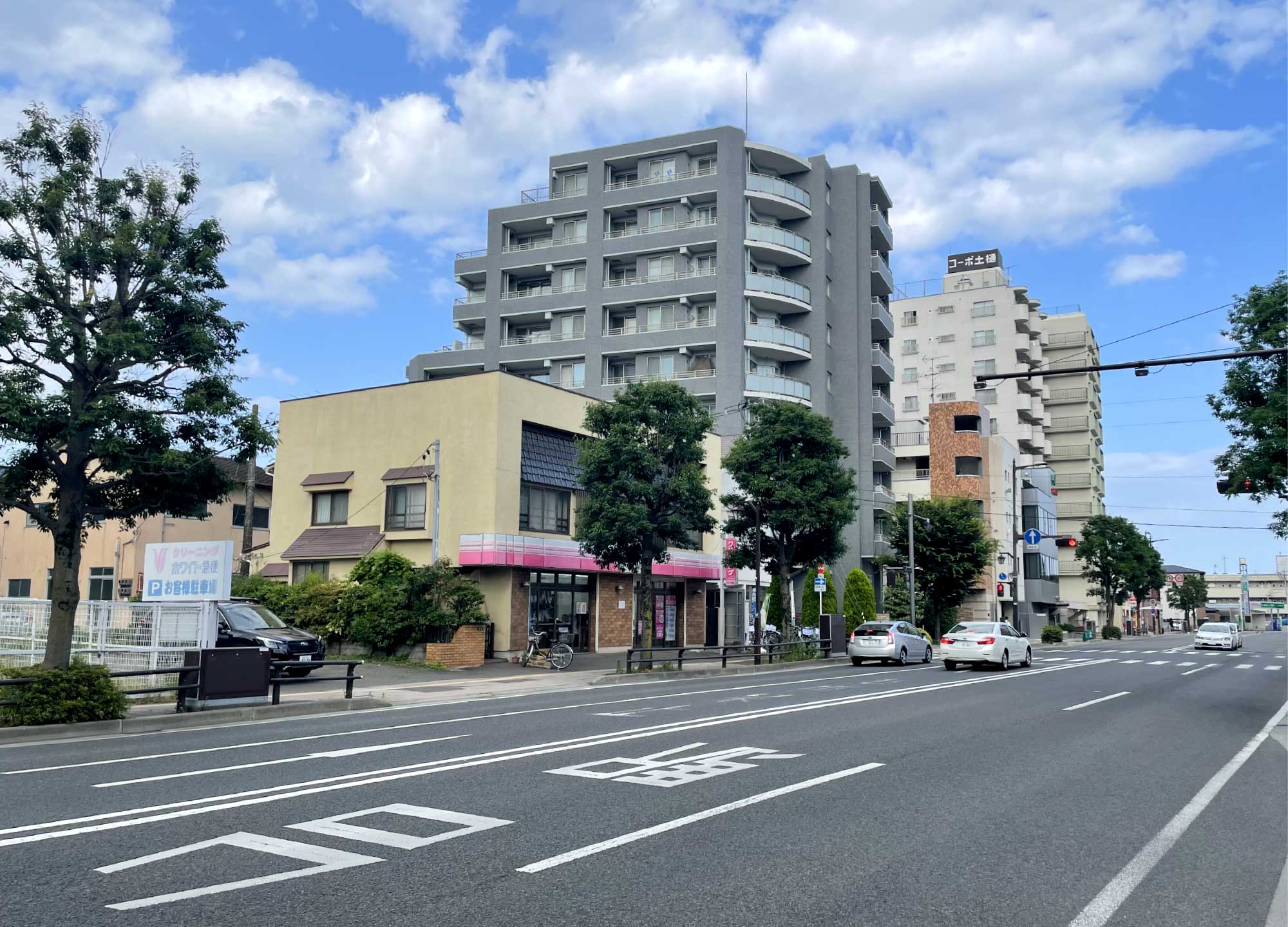 愛宕橋駅前